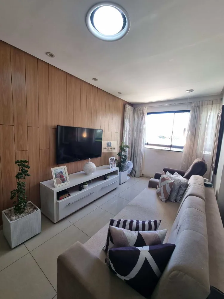 Apartamento, 3 quartos, 81 m² - Foto 2
