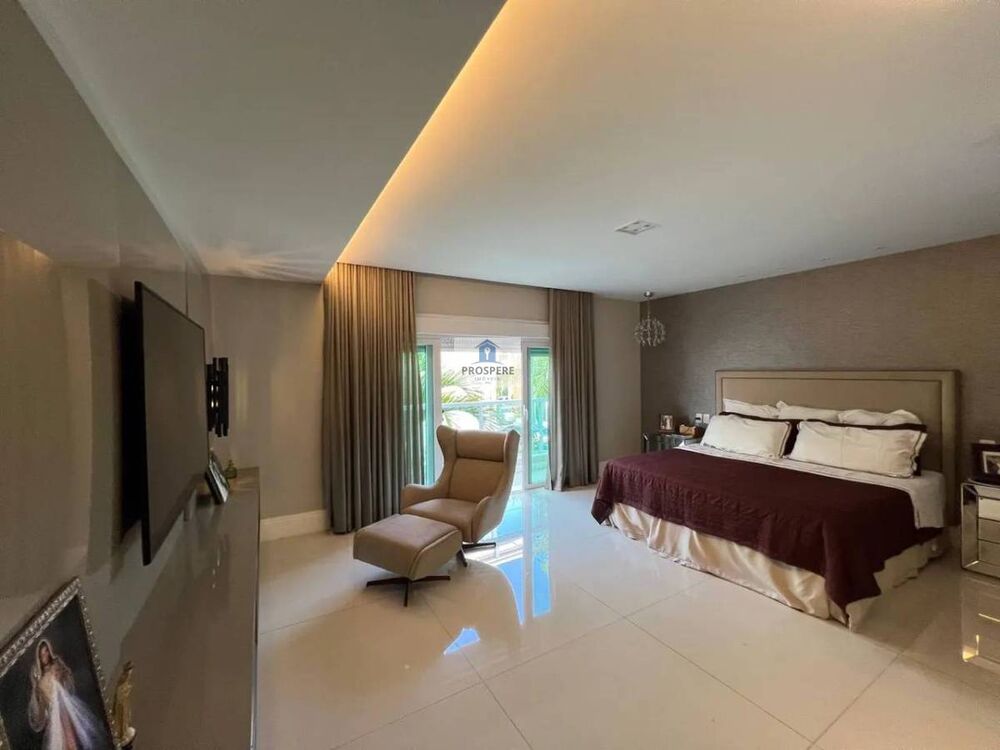 Casa de Condomínio à venda com 4 quartos, 500m² - Foto 4