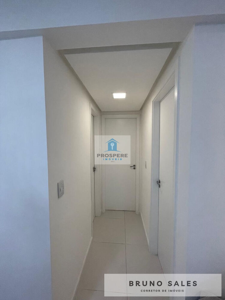 Apartamento à venda com 2 quartos, 60m² - Foto 1