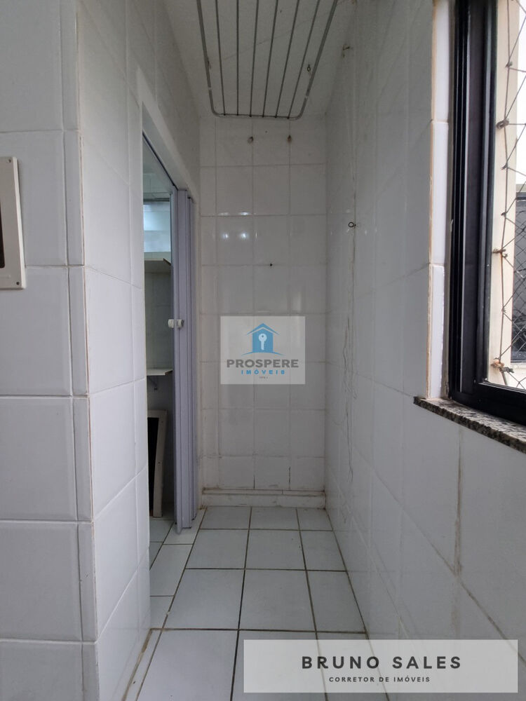 Apartamento à venda com 3 quartos, 90m² - Foto 1