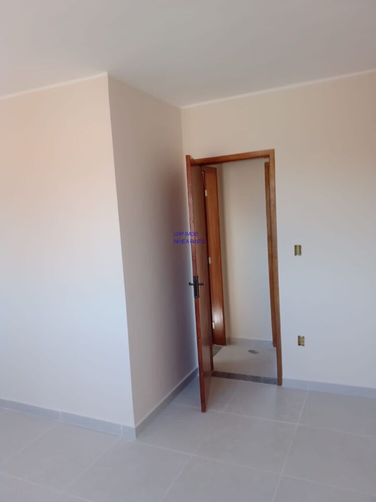 Apartamento à venda com 2 quartos, 120m² - Foto 3