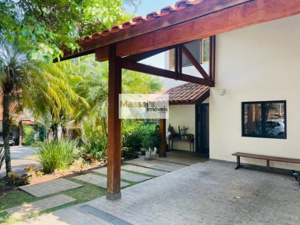 Casa à venda com 3 quartos, 290m² - Foto 2