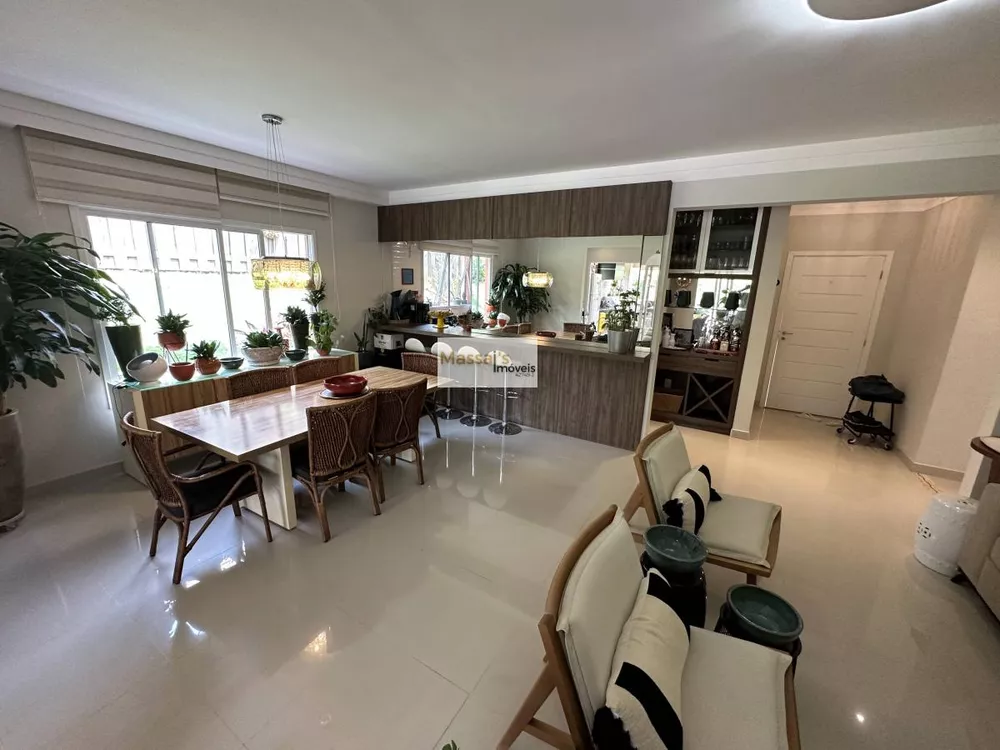 Casa de Condomínio à venda com 3 quartos, 265m² - Foto 3