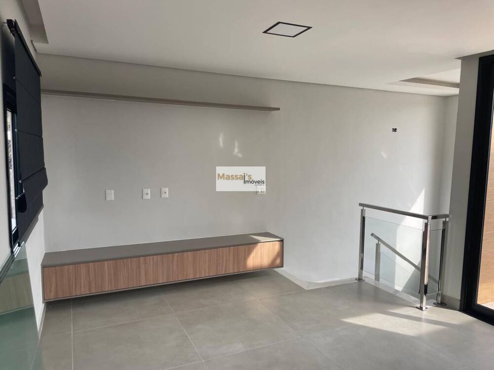 Casa à venda com 4 quartos, 150m² - Foto 3