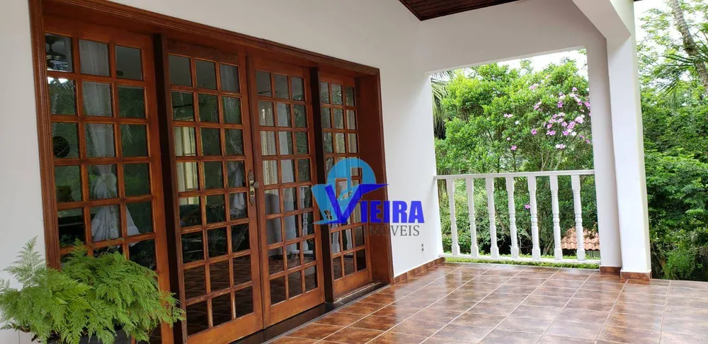 Chácara, 3 quartos, 2434 m² - Foto 4