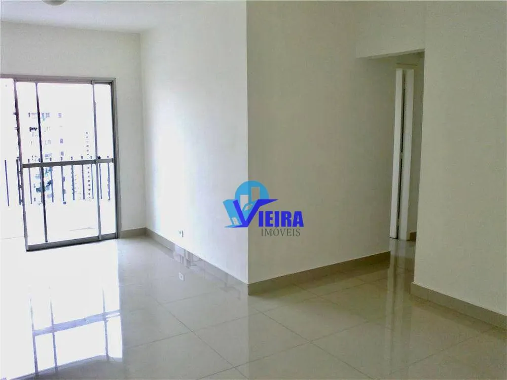 Apartamento, 3 quartos, 656 m² - Foto 2
