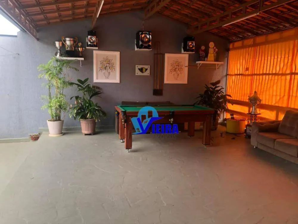 Sobrado, 3 quartos, 250 m² - Foto 1