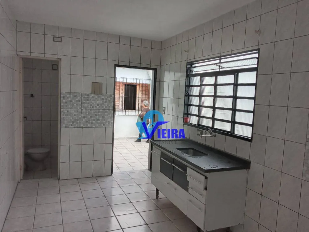 Casa, 4 quartos, 135 m² - Foto 2