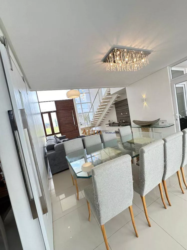 Casa de Condomínio, 4 quartos - Foto 1