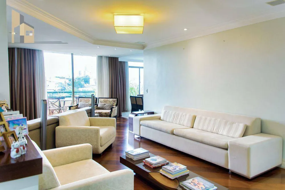 Apartamento, 3 quartos, 248 m² - Foto 2