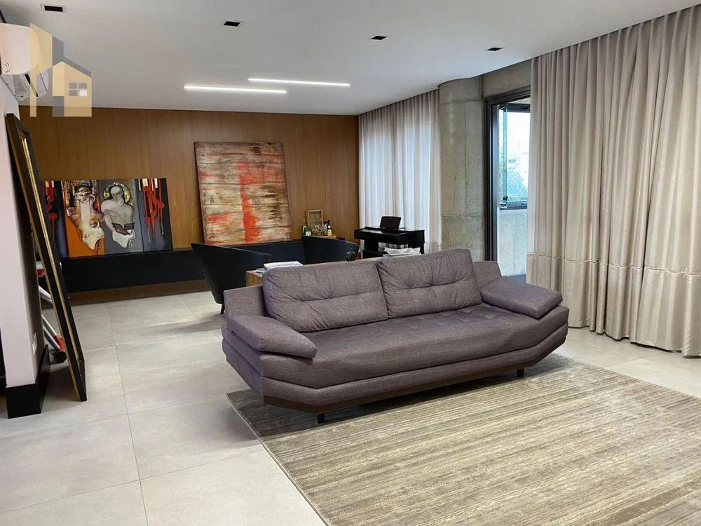 Apartamento, 3 quartos, 155 m² - Foto 1