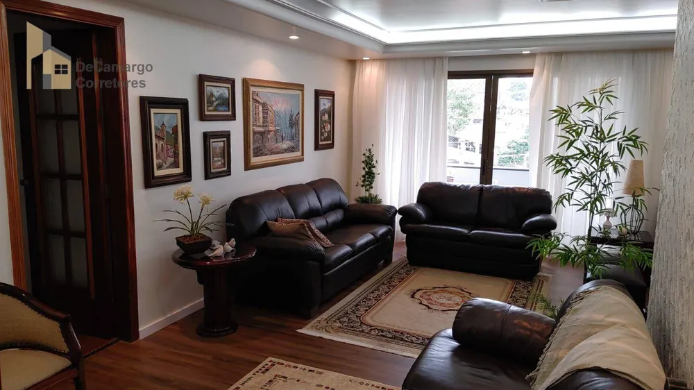Apartamento, 3 quartos, 136 m² - Foto 2