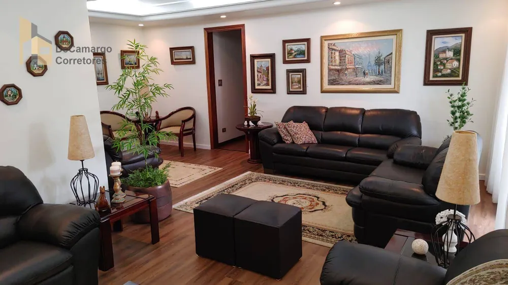 Apartamento, 3 quartos, 136 m² - Foto 1