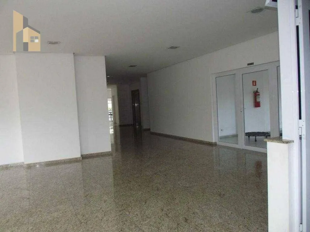 Apartamento, 3 quartos, 190 m² - Foto 4