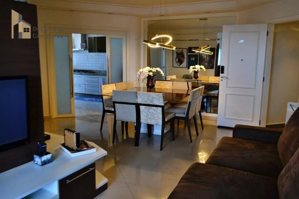 Cobertura, 3 quartos, 200 m² - Foto 1