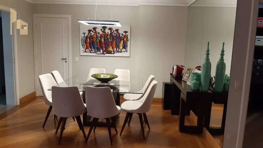 Apartamento, 3 quartos, 210 m² - Foto 2