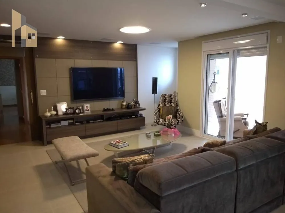 Apartamento, 4 quartos, 227 m² - Foto 1