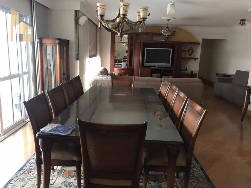 Apartamento, 3 quartos, 190 m² - Foto 2