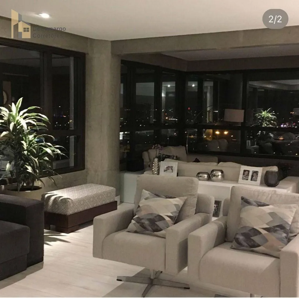 Apartamento, 3 quartos, 190 m² - Foto 1