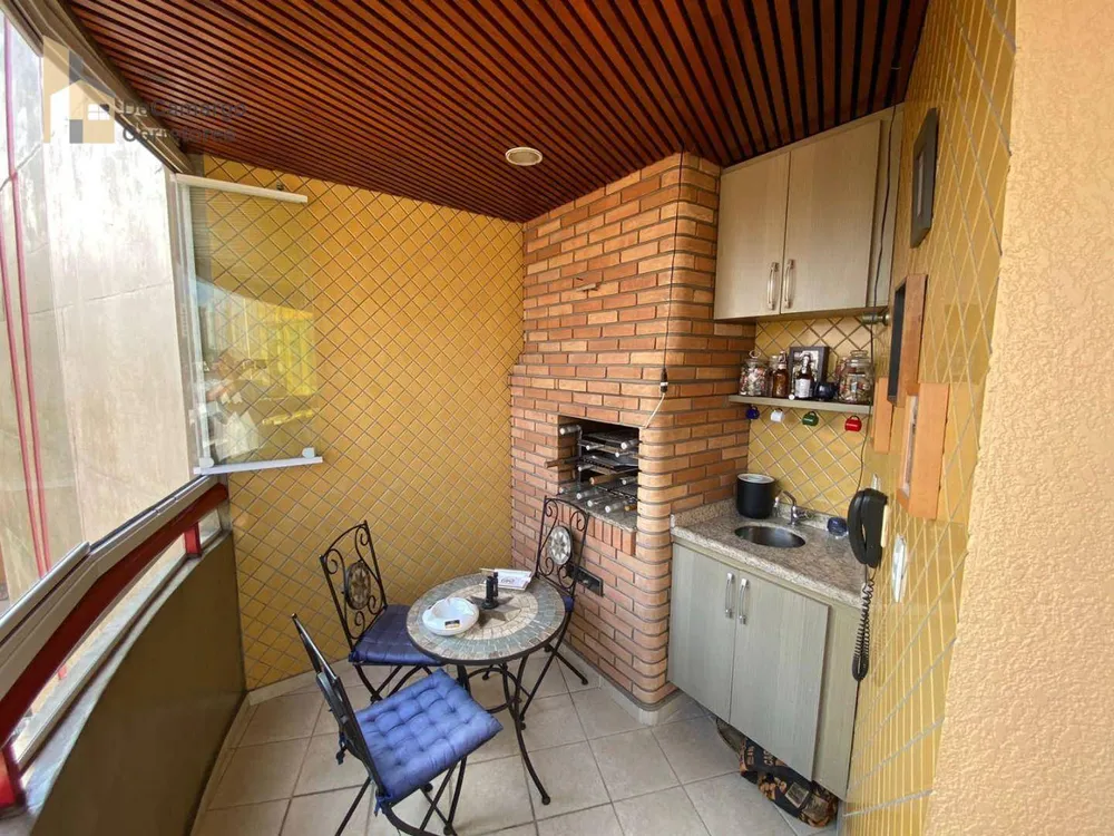 Apartamento, 3 quartos, 239 m² - Foto 2