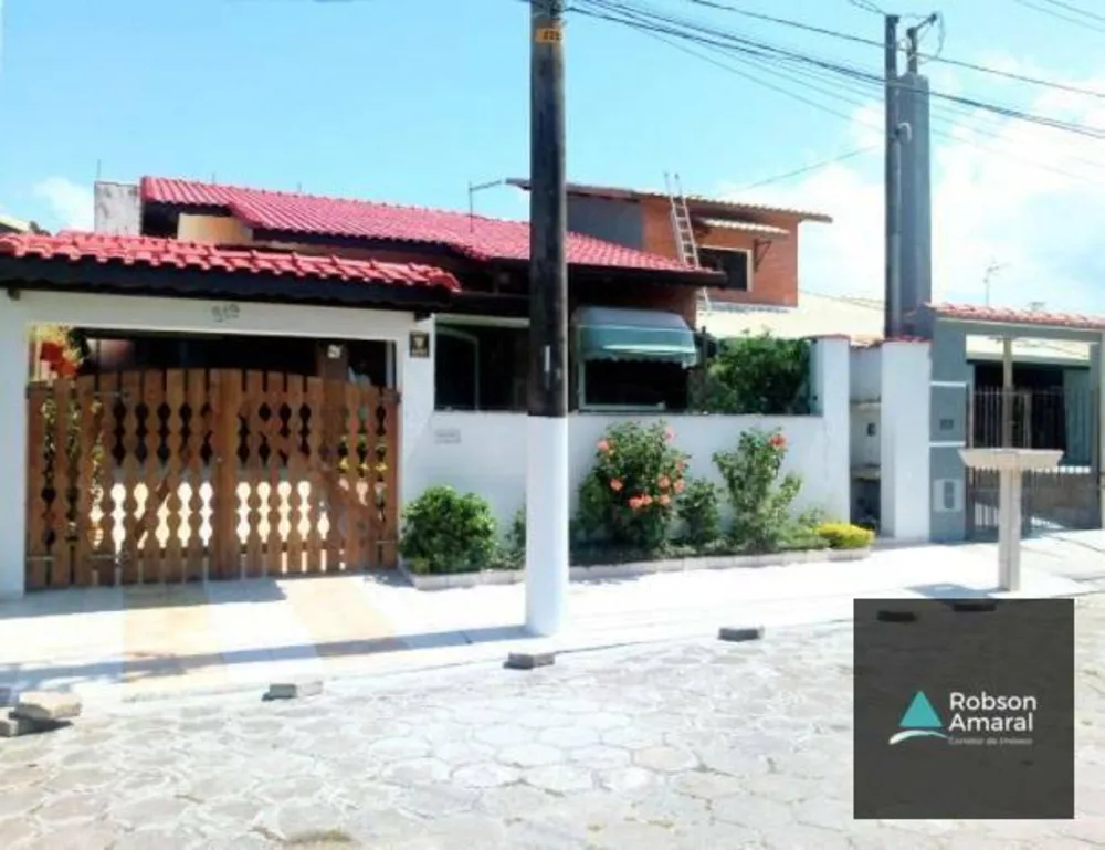 Casa, 3 quartos, 156 m² - Foto 2