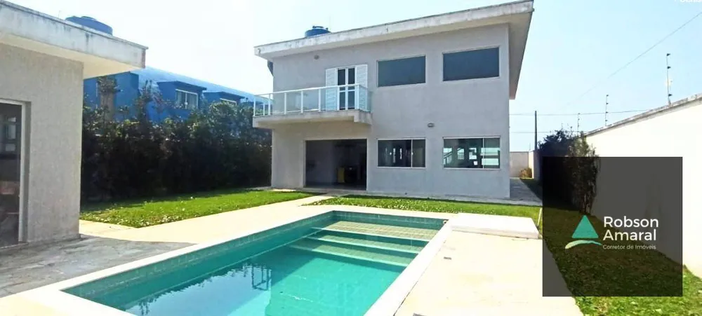 Sobrado, 6 quartos, 310 m² - Foto 1