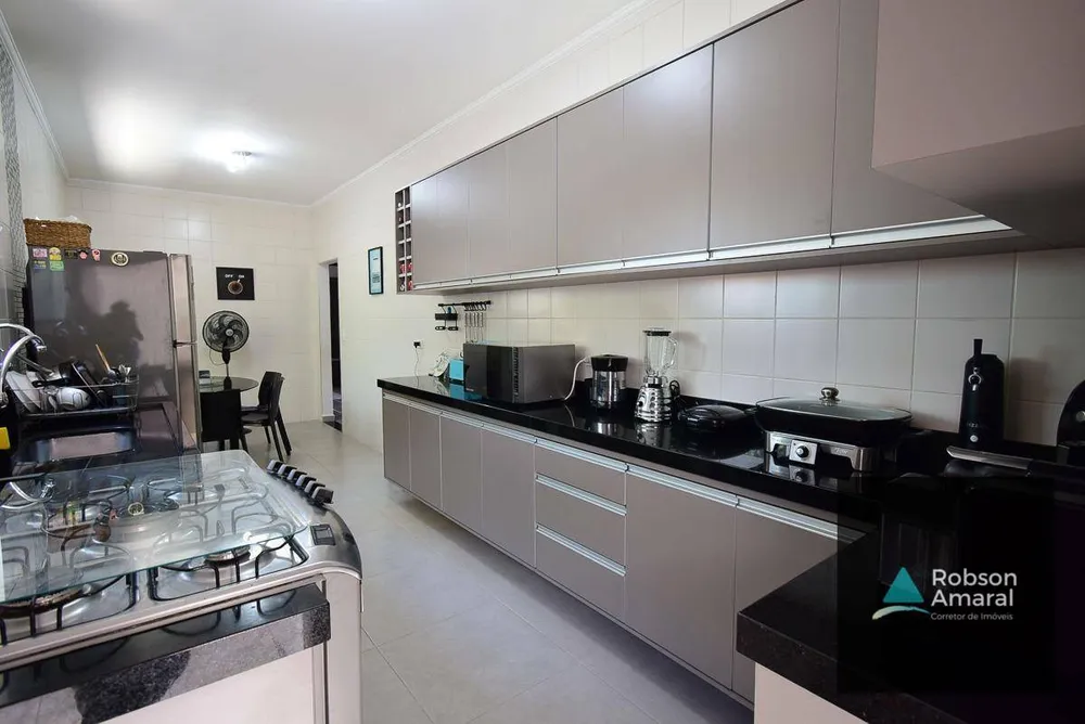 Sobrado, 3 quartos, 160 m² - Foto 2