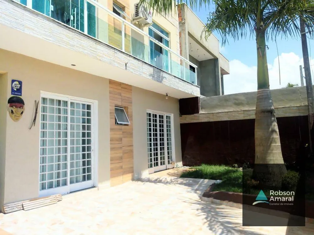 Casa, 6 quartos, 400 m² - Foto 1