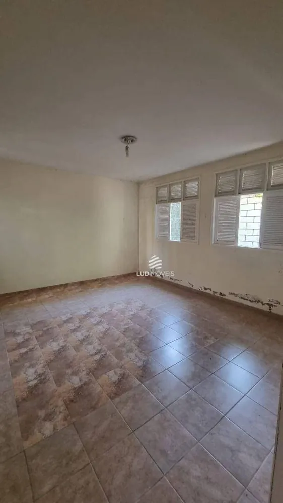 Casa, 4 quartos, 244 m² - Foto 2