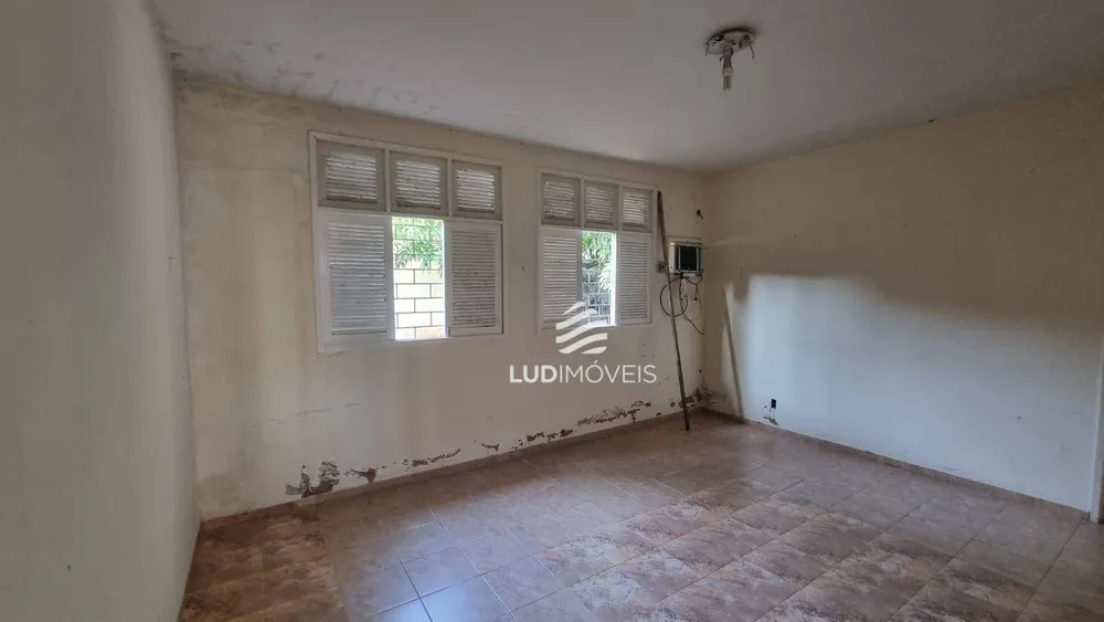 Casa, 4 quartos, 244 m² - Foto 3