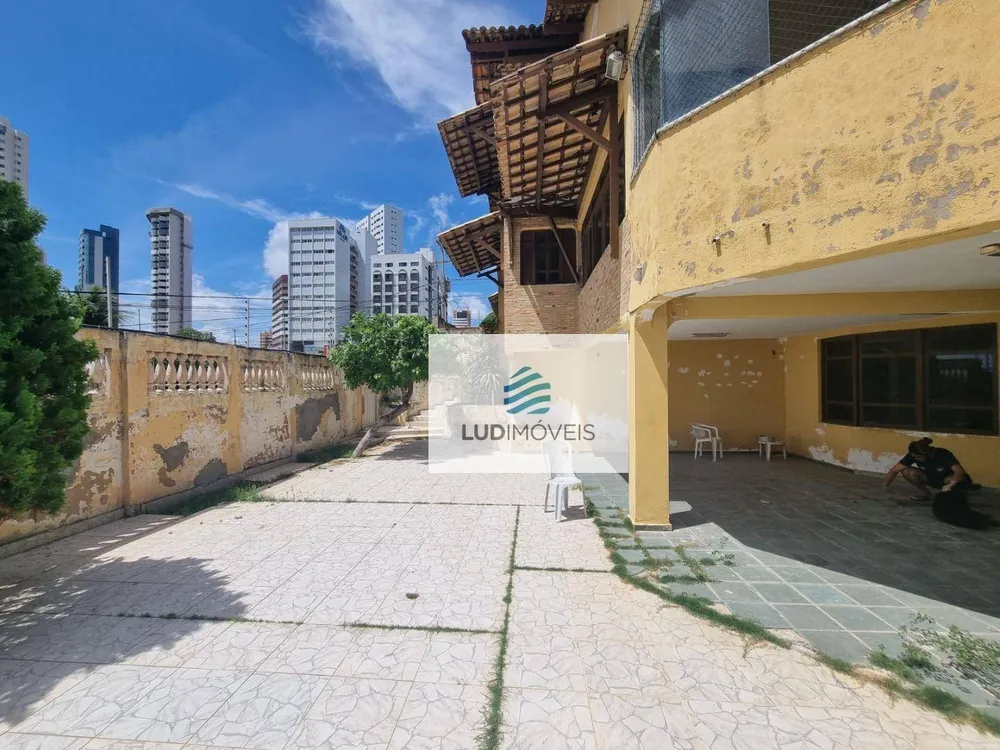Casa, 8 quartos, 563 m² - Foto 3