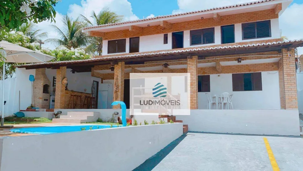 Casa, 4 quartos, 260 m² - Foto 1