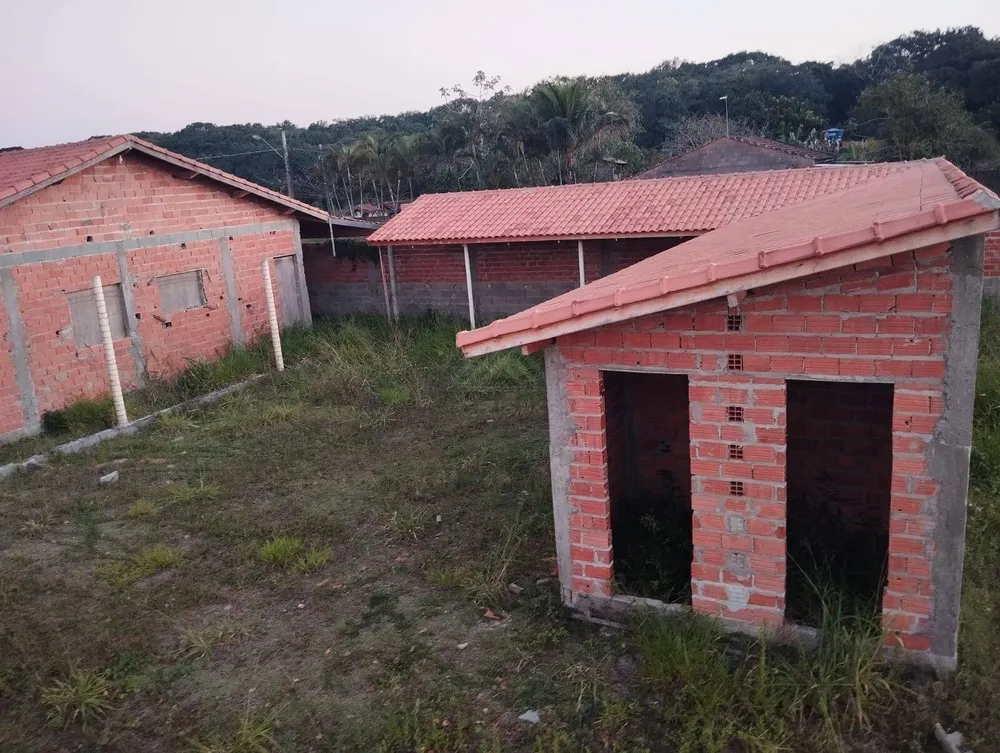 Casa, 3 quartos, 192 m² - Foto 2