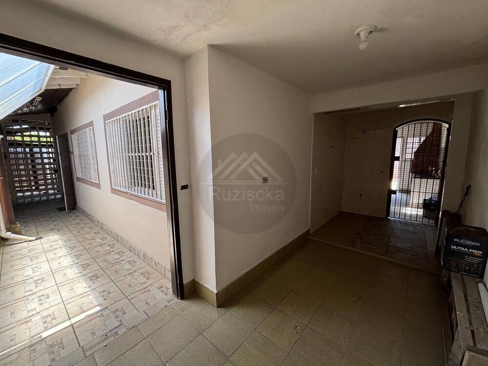 Casa, 3 quartos, 76 m² - Foto 2
