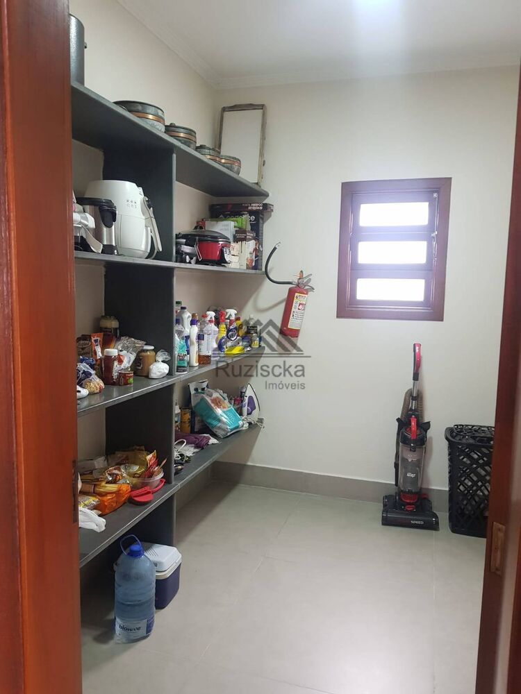 Casa, 4 quartos, 231 m² - Foto 31