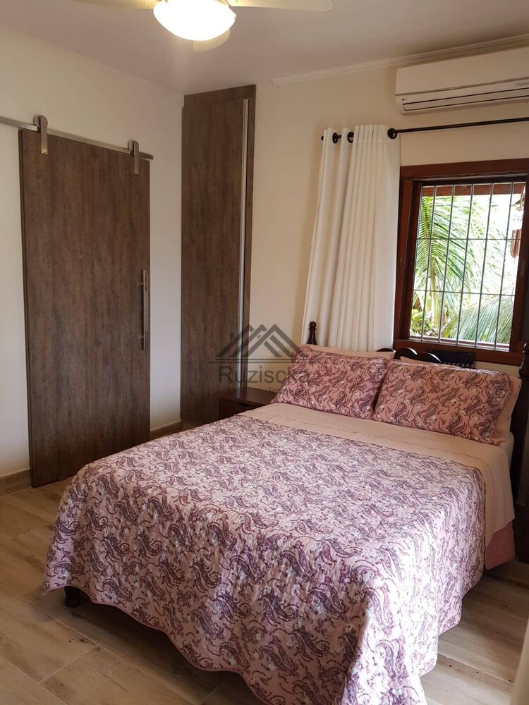 Casa, 4 quartos, 231 m² - Foto 30
