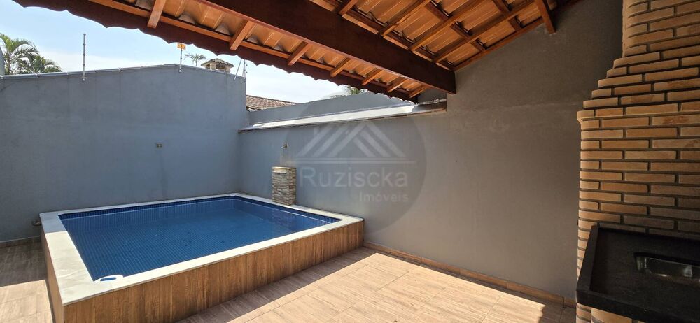 Casa, 3 quartos, 140 m² - Foto 2