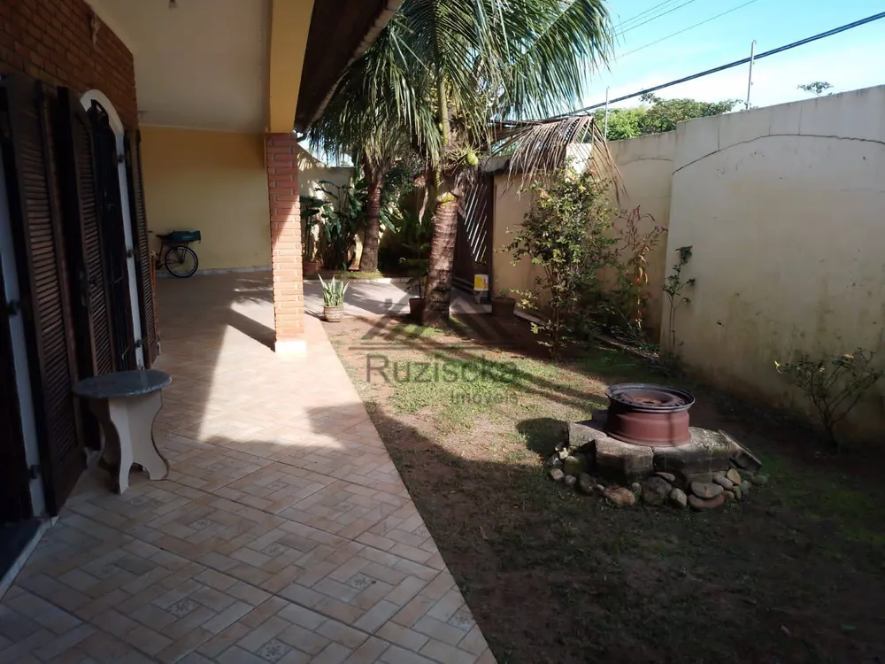 Casa, 4 quartos, 242 m² - Foto 17