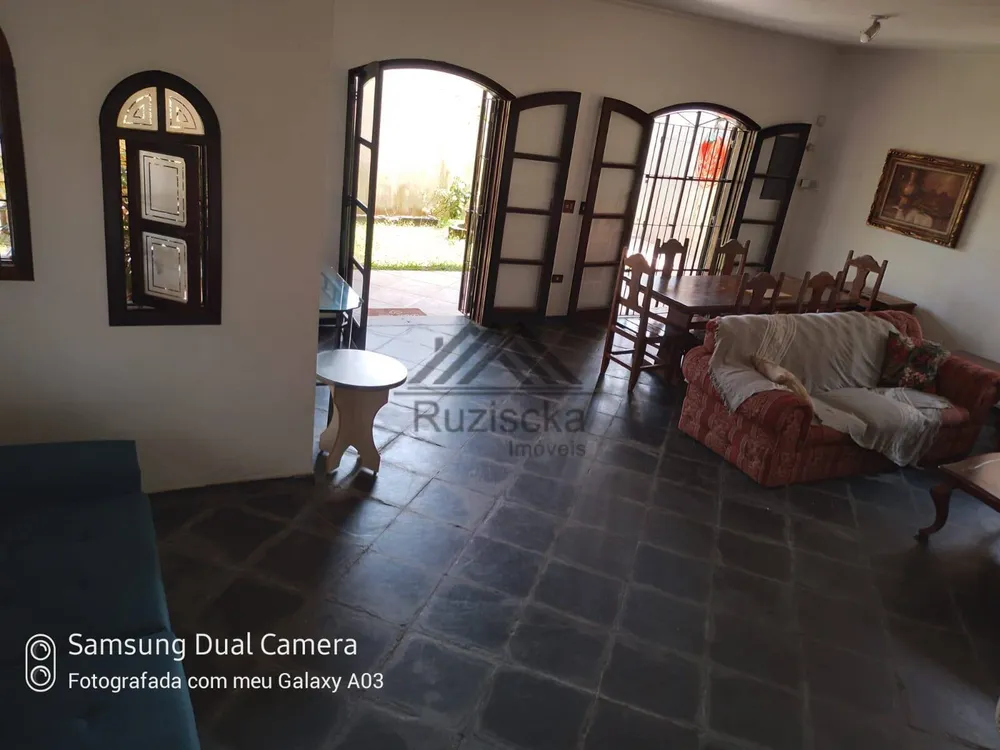 Casa, 4 quartos, 242 m² - Foto 6