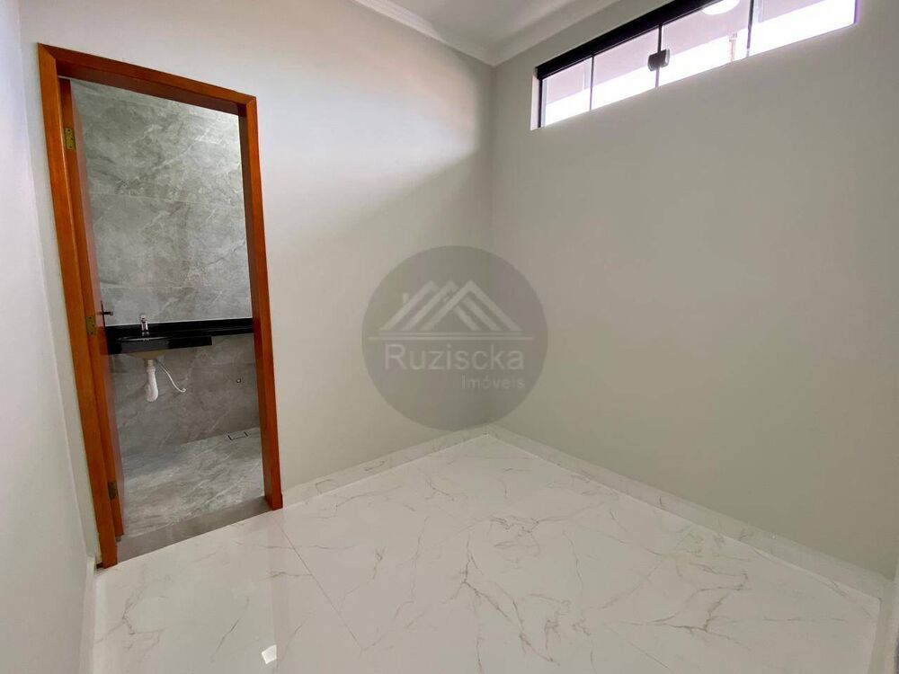 Casa à venda com 3 quartos, 124m² - Foto 15