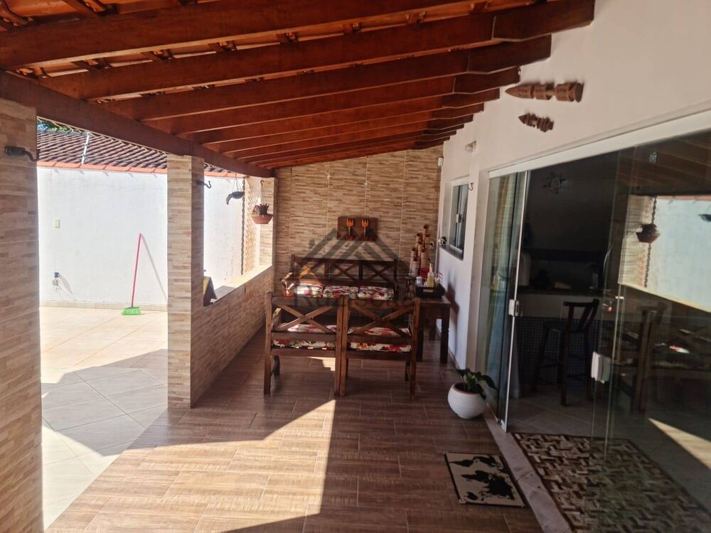 Casa, 3 quartos, 220 m² - Foto 4