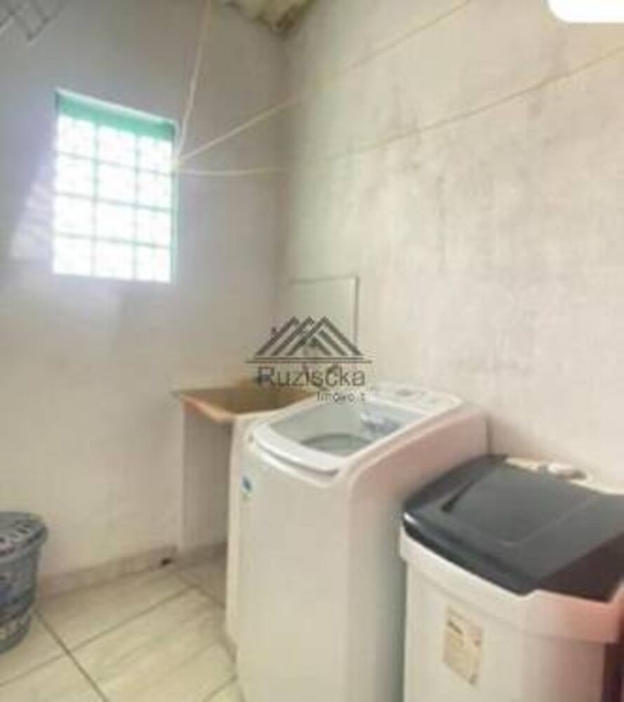 Casa, 3 quartos, 163 m² - Foto 1