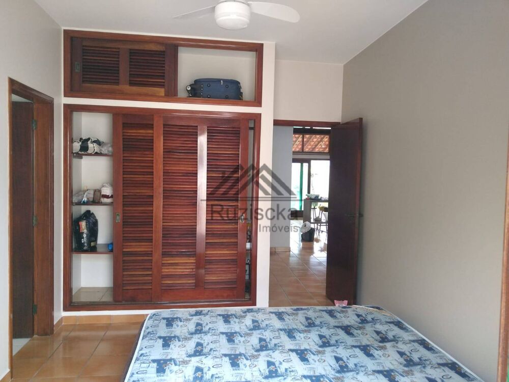 Casa, 3 quartos, 349 m² - Foto 3