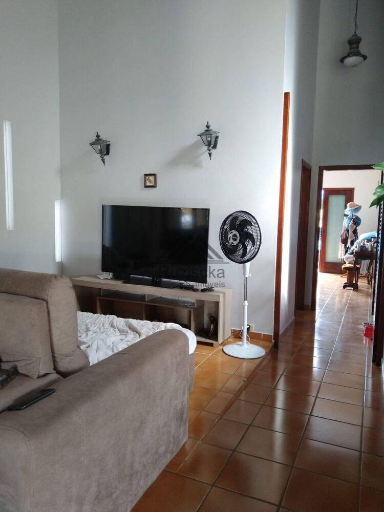 Casa, 3 quartos, 349 m² - Foto 2