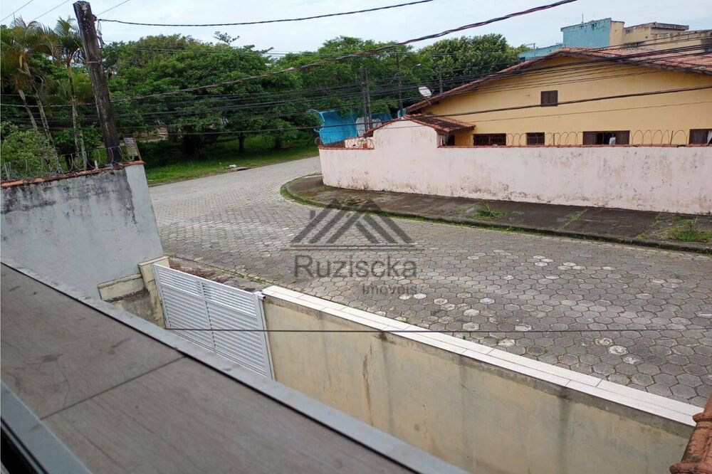 Casa, 3 quartos, 200 m² - Foto 2