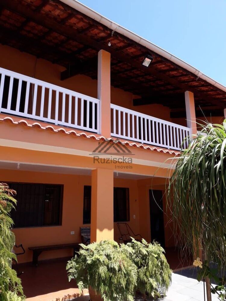 Casa, 4 quartos, 203 m² - Foto 1