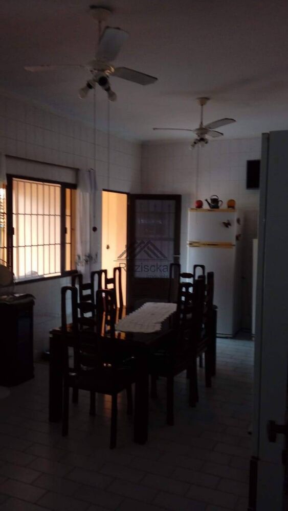 Casa, 4 quartos, 203 m² - Foto 3