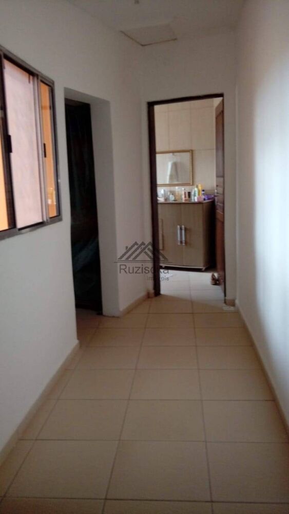 Casa, 4 quartos, 203 m² - Foto 9