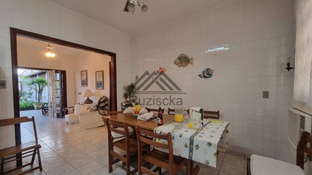 Casa, 6 quartos, 319 m² - Foto 9