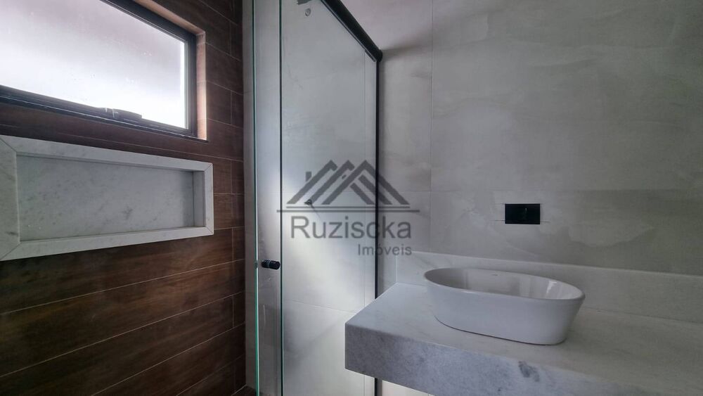 Casa, 3 quartos, 208 m² - Foto 4